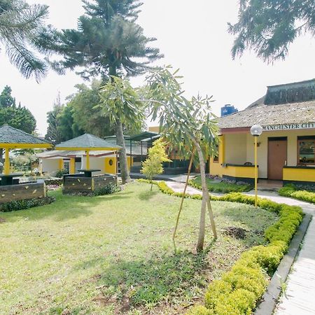 Oyo 1996 Koneng Hotel Cibodas Exteriér fotografie