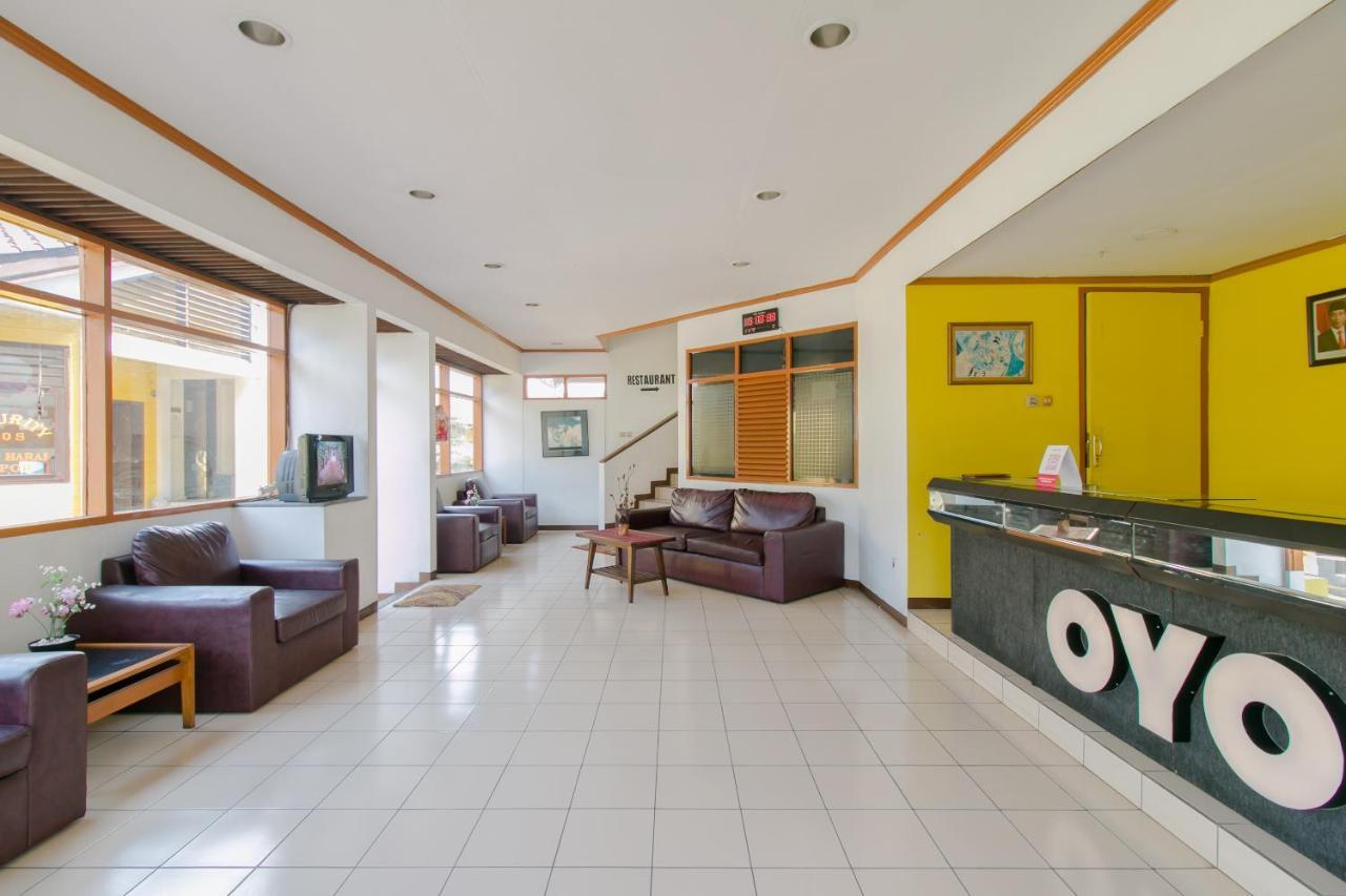 Oyo 1996 Koneng Hotel Cibodas Exteriér fotografie